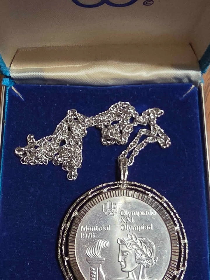 Sterling Silver Montreal 1976 Olympic Pendant Necklace - photo 2