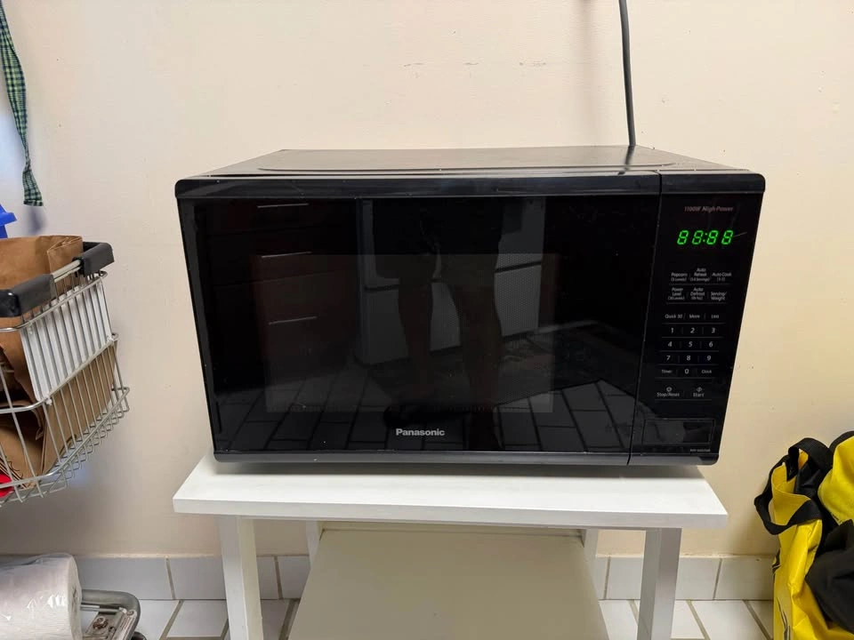Panasonic Microwave for sale at $50 - photo 2