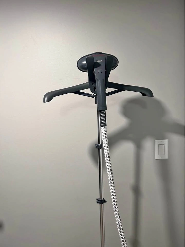Standing Garment Steamer with Hanger – Clothes Steamer