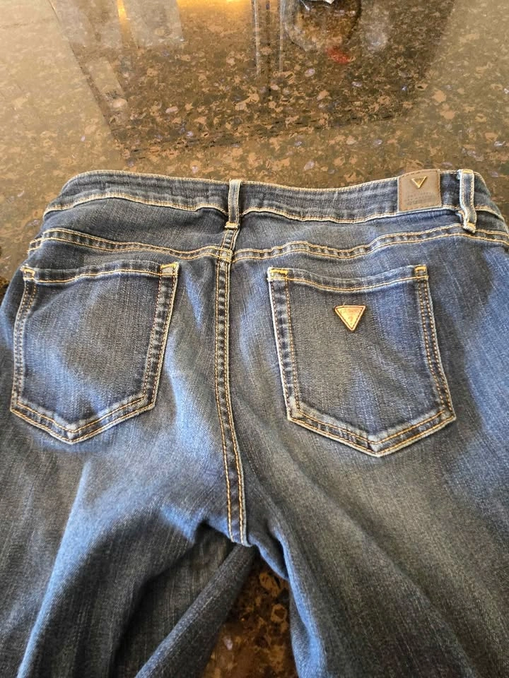 Guess boot cut jeans - photo 3