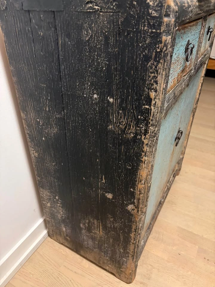 Vintage Cabinet - photo 4