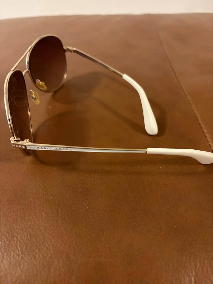 Marc by Marc Jacobs Aviator Sunglasses - photo 2
