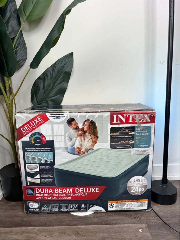 [NEW] Blowup Bed/Mattress