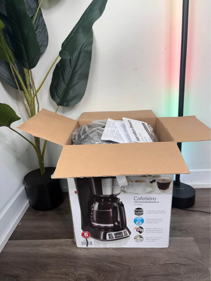 12-Cup Programmable Coffee Maker - photo 3