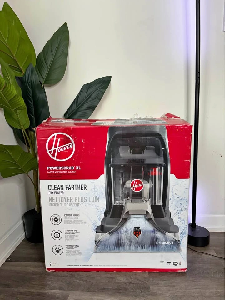 Hoover PowerScrub Carpet Vaccume