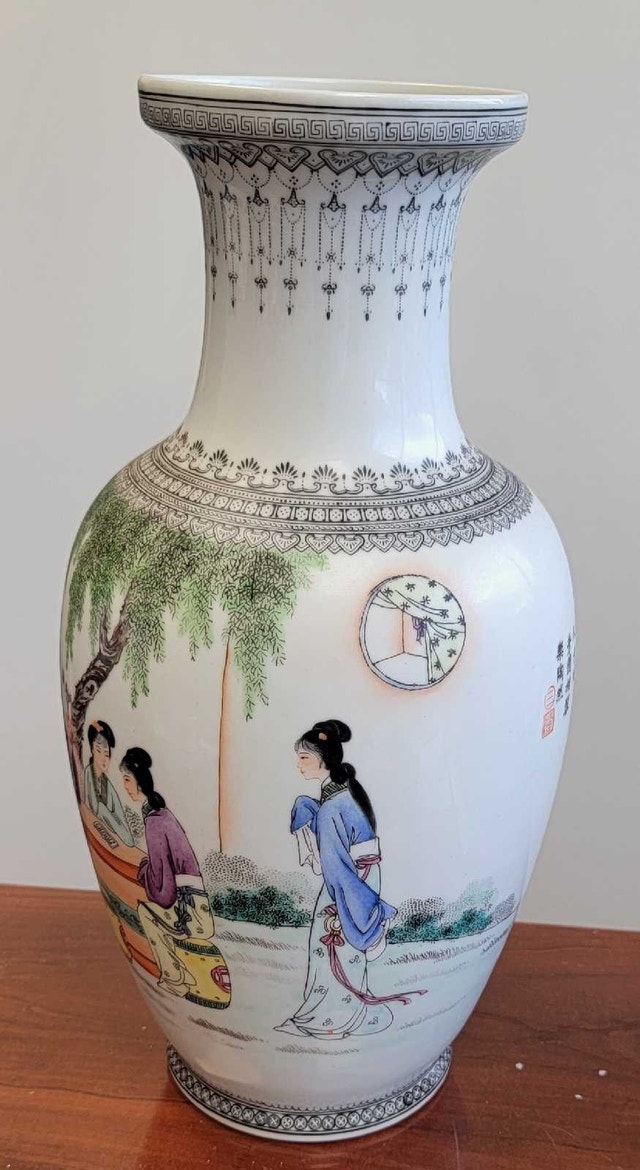 Chinese porcelain vase - photo 3