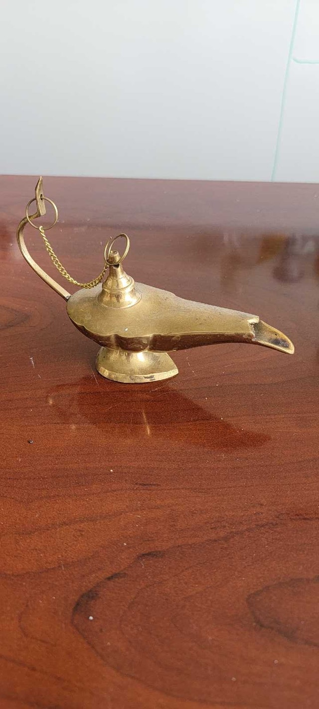 Antique Aladdin style genie lamp incense holder burner