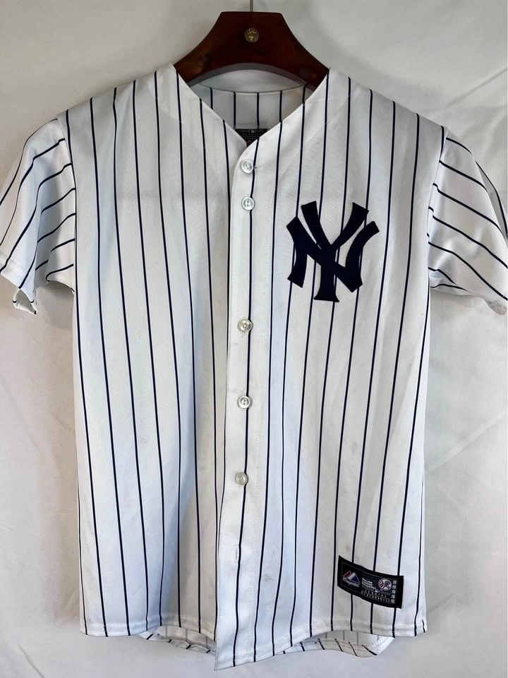 Vintage Majestic Derek Jeter #2 Yankees Jersey - Youth Large