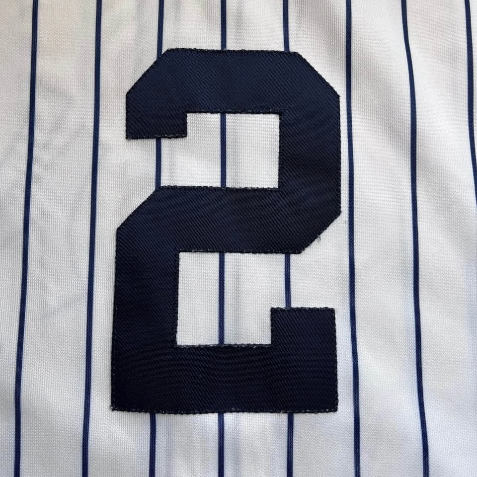 Vintage Majestic Derek Jeter #2 Yankees Jersey - Youth Large - photo 4