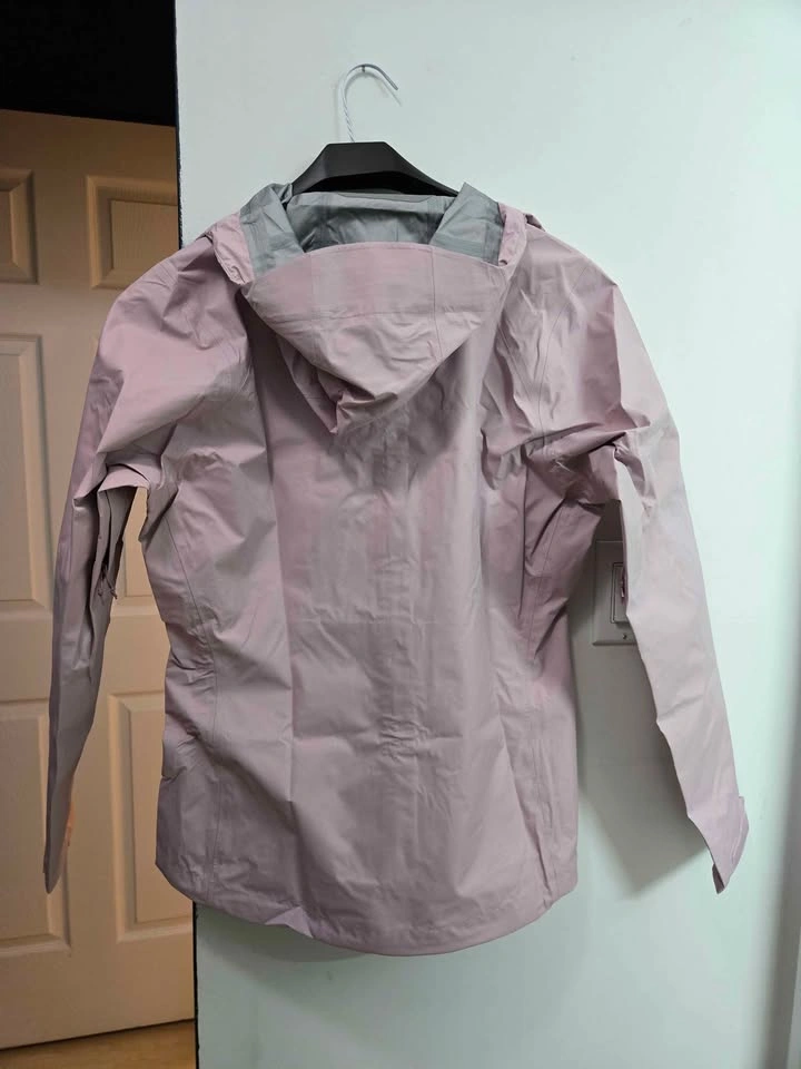 Patagonia Torrentshell 3L rain jacket womens BRAND NEW - photo 2