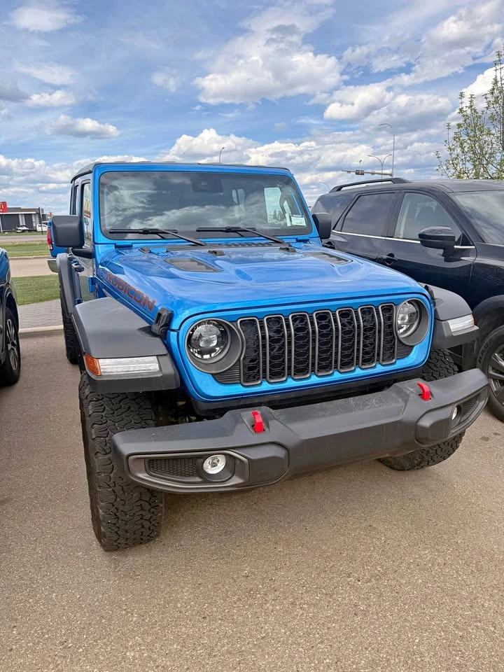 Blue Jeep Wrangler Rubicon 4-Door - photo 2