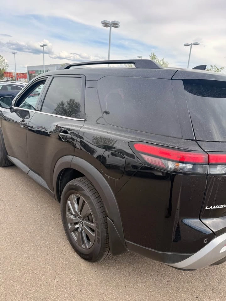 2023 Nissan Pathfinder - photo 3