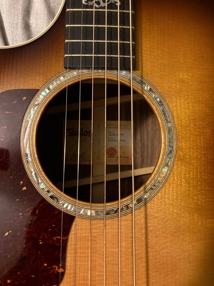 Left handed Taylor 414ce acoustic guitar - special edition - photo 4