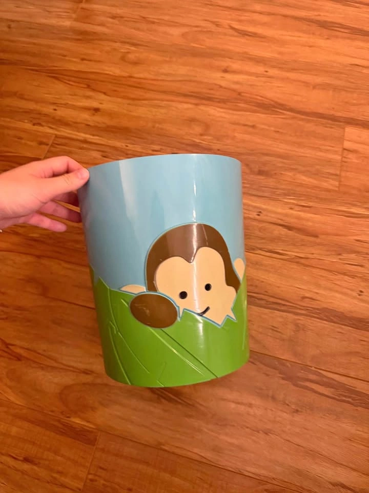 Kids Monkey Trashcan