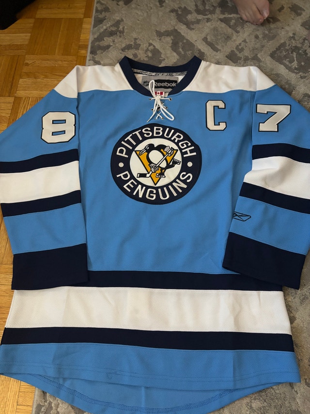 Pittsburgh Penguins Jersey