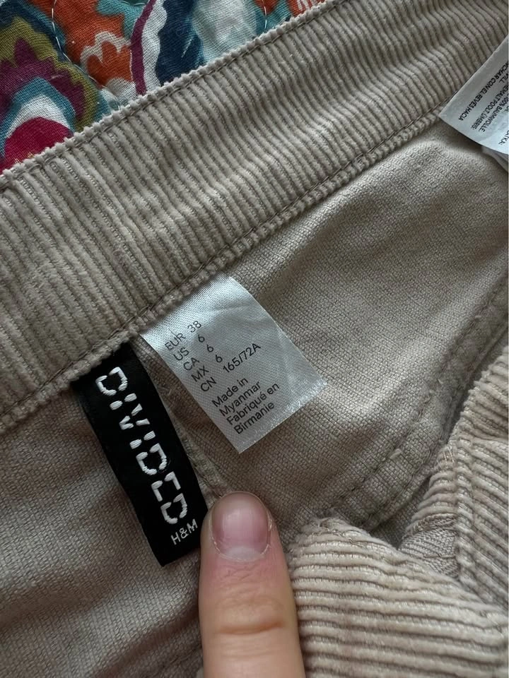 H&M Beige Corduroy Wide-Leg Pants - photo 2