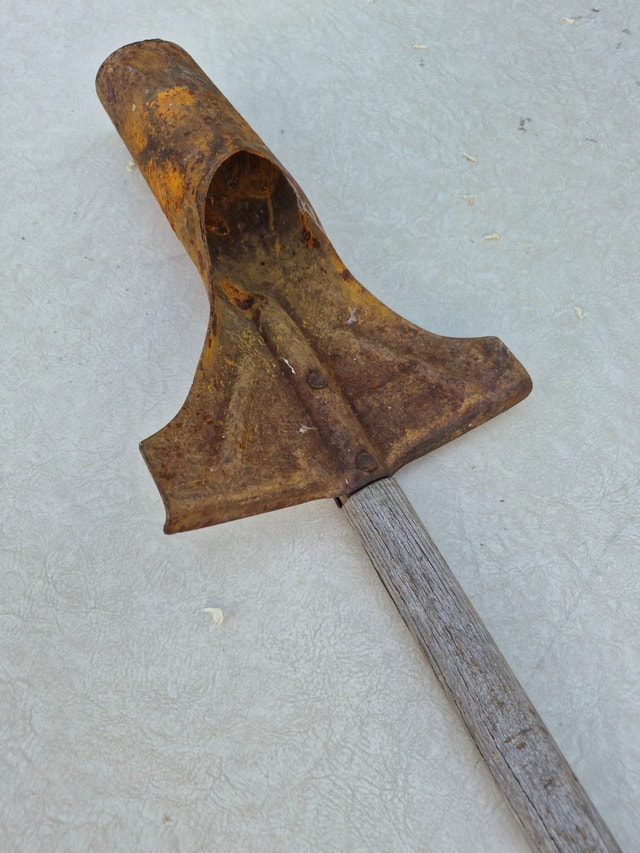 Hand tile spade drain spade tool metal 3ft long 2.5'' diameter - photo 2