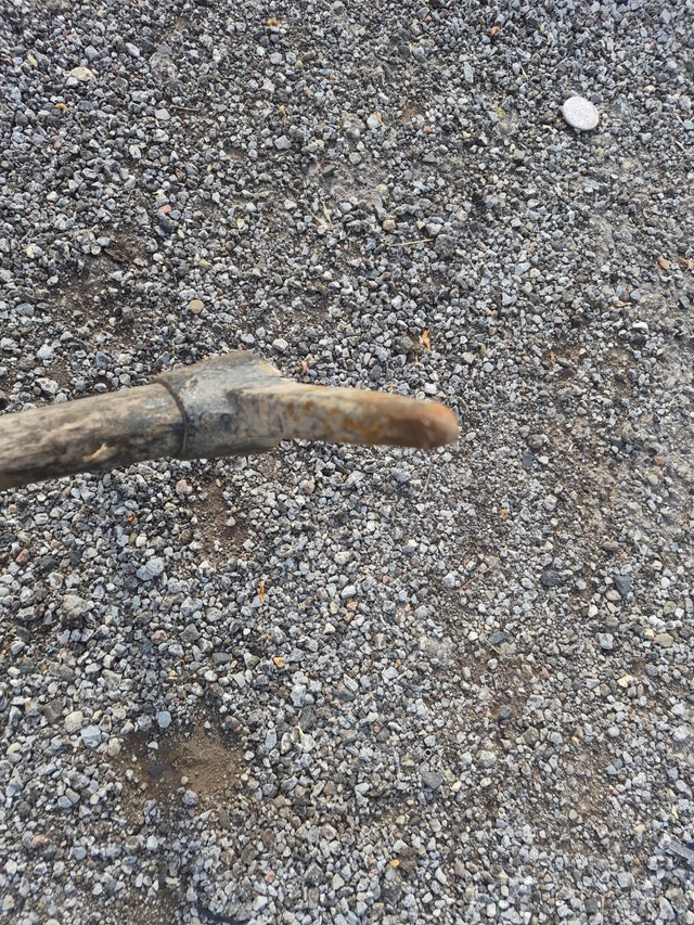 Pickaxe tool with wooden handle - photo 3