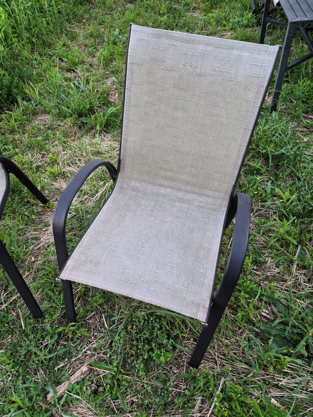 2 chairs outdoor furniture gray stacking - photo 2