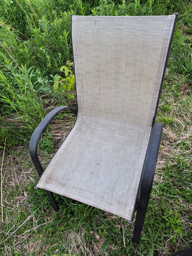 2 chairs outdoor furniture gray stacking - photo 3