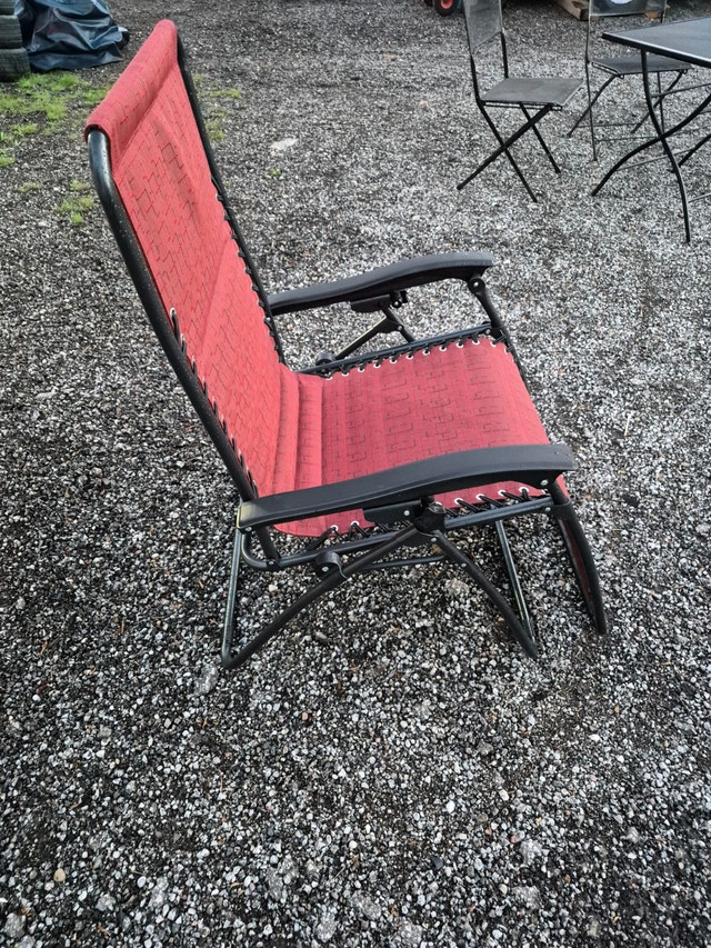red folding chair outdoor pool patio deck furniture recliner - photo 5