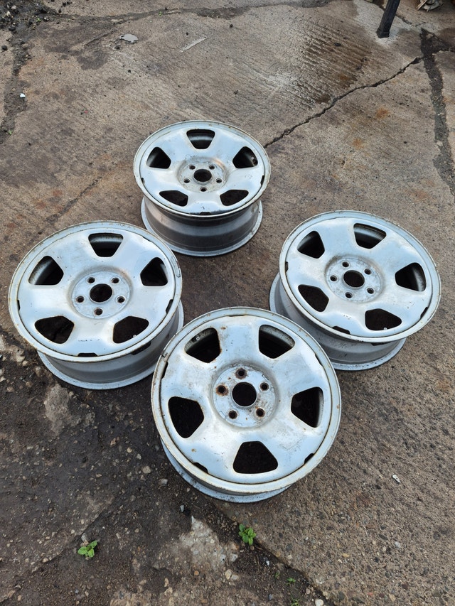 17'' Honda Ridgeline Rims 5x120mm ET45 64mm Hub OEM