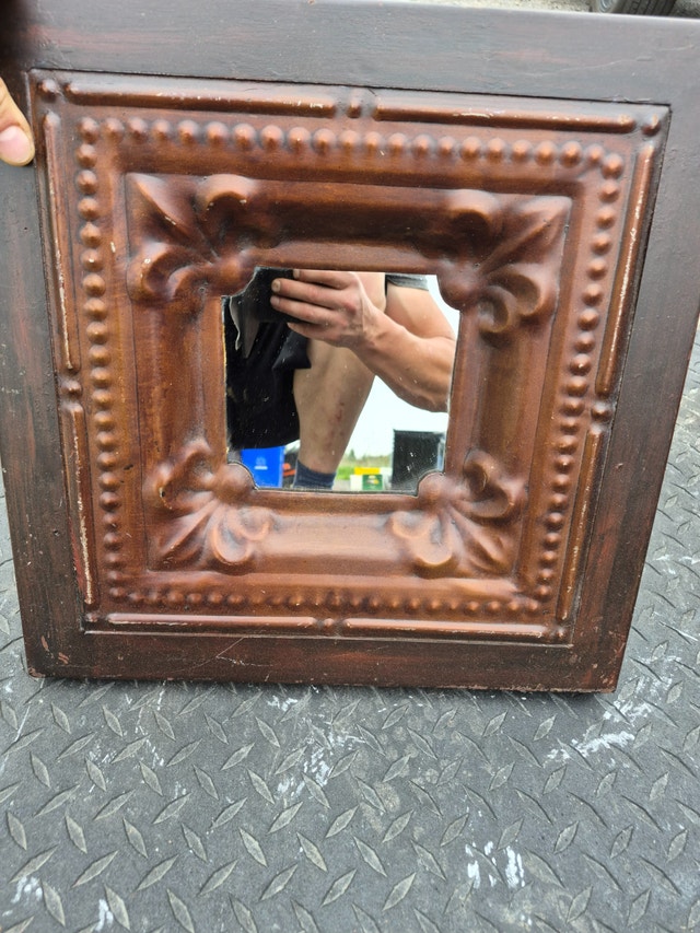 Small mirror dark bronze thick wall mount - photo 3