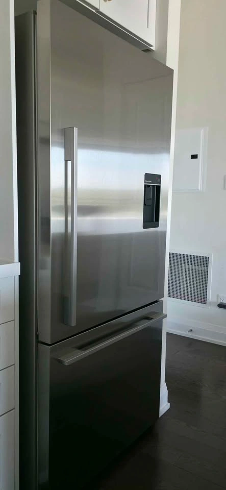 Fisher & Paykel Stainless Steel Fridge Premium Brand - photo 2