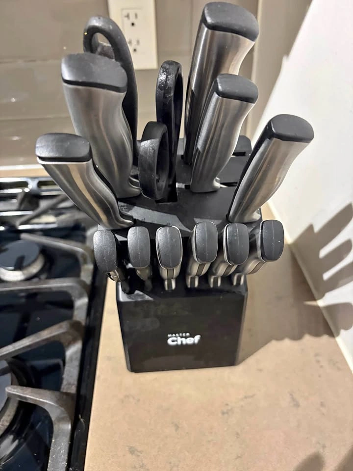 Master Chef knife block set