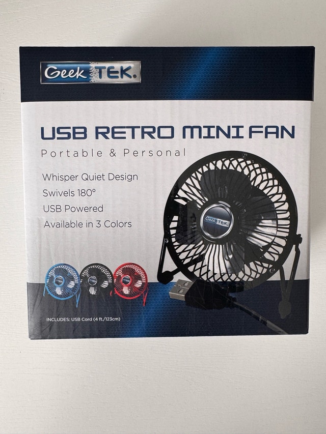 Geek TEK USB Retro Mini Fan-New in box - photo 2