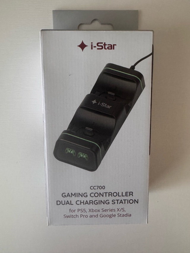 i-Star Gaming Controller Dual Charging Station - New