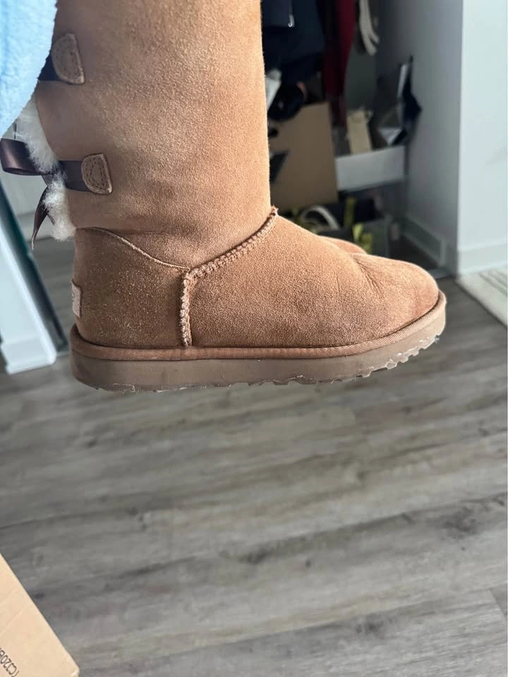 UGG BAILEY BOW Adult US 8, chestnut, very good condition - photo 5