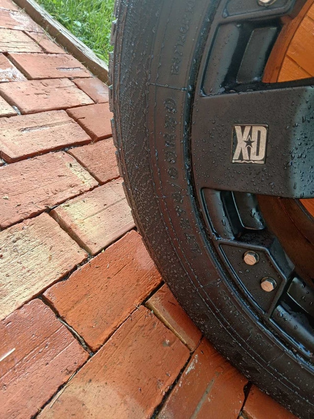 Rims and tires 20" - photo 2
