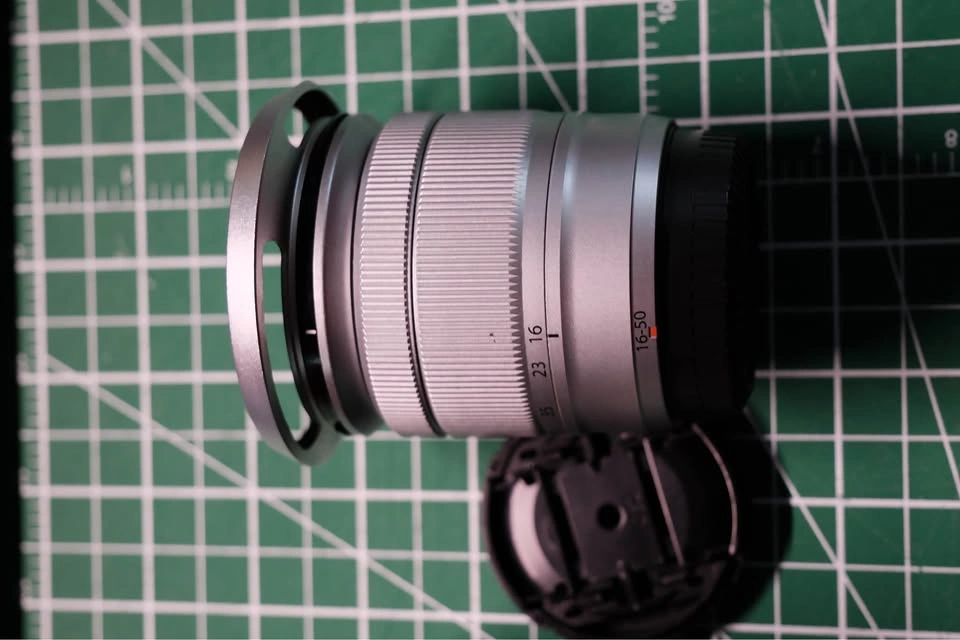 Silver Fujifilm Starter Lens Kit — 2 Zoom Lenses + Vintage Hood - photo 5