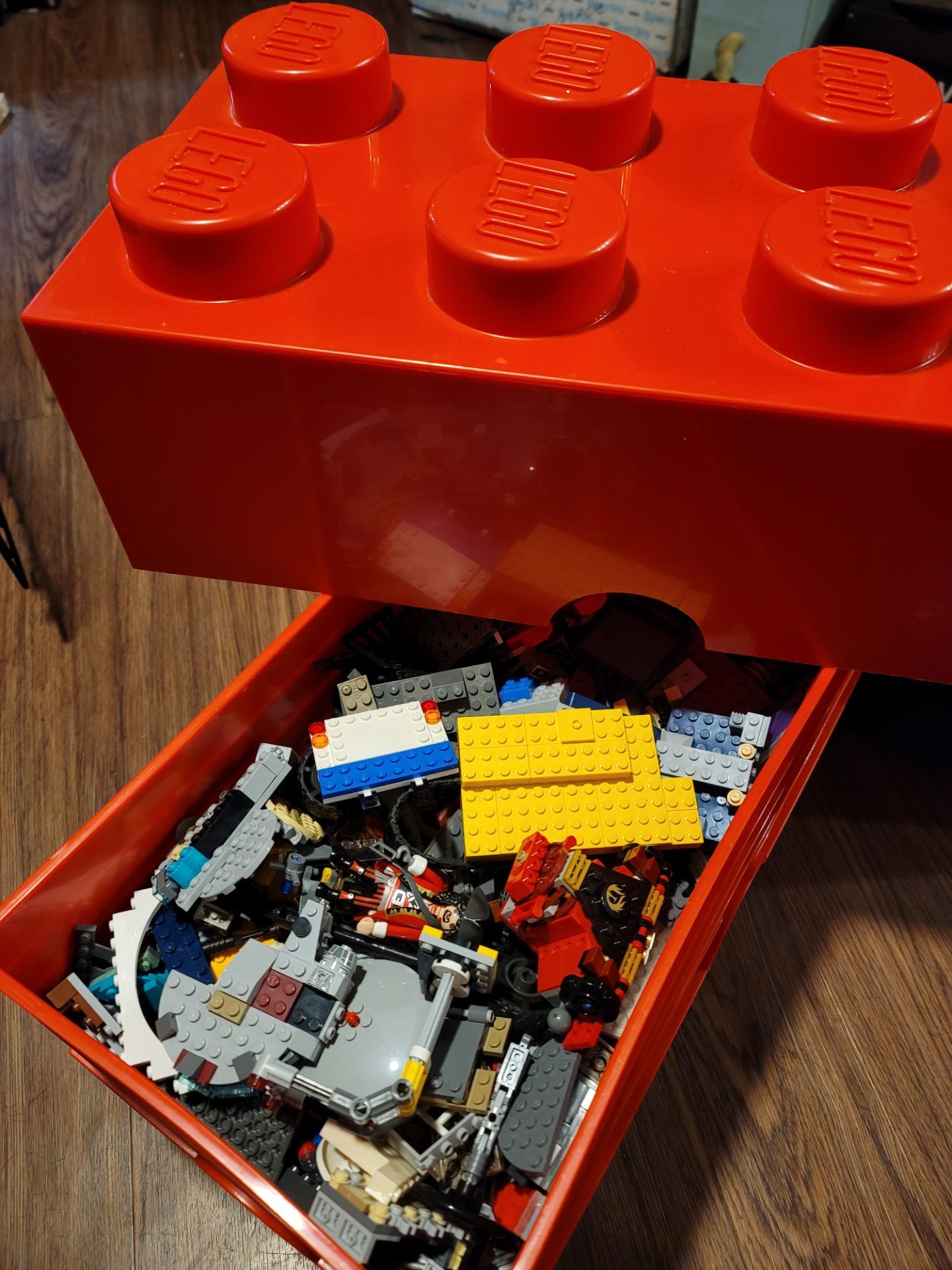 LEGO 8-Stud XL Blue & Red Brick Shaped Stackable Storage Contain - photo 5