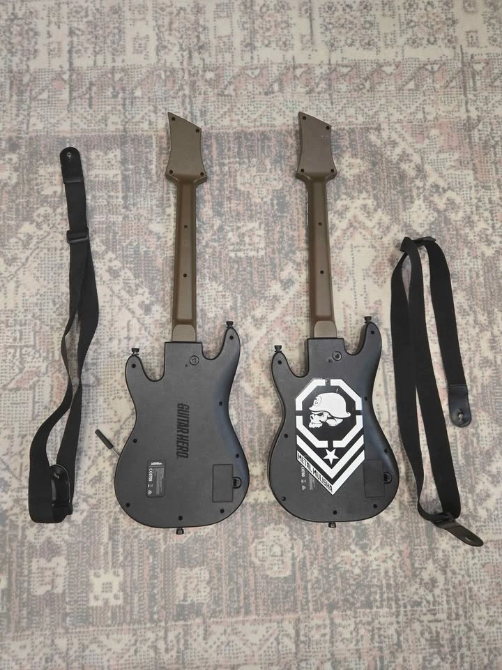 Guitar Hero Live Guitars *no dongles - photo 4