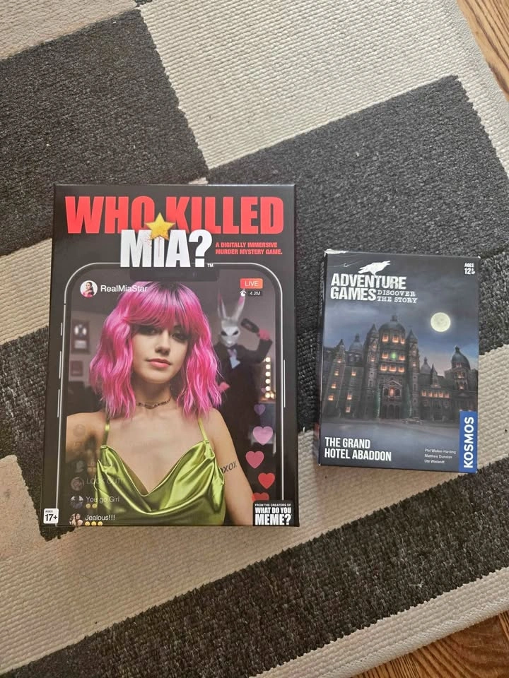 2 Mystery Games - Who Killed Mia? and The Grand Hotel Abaddon