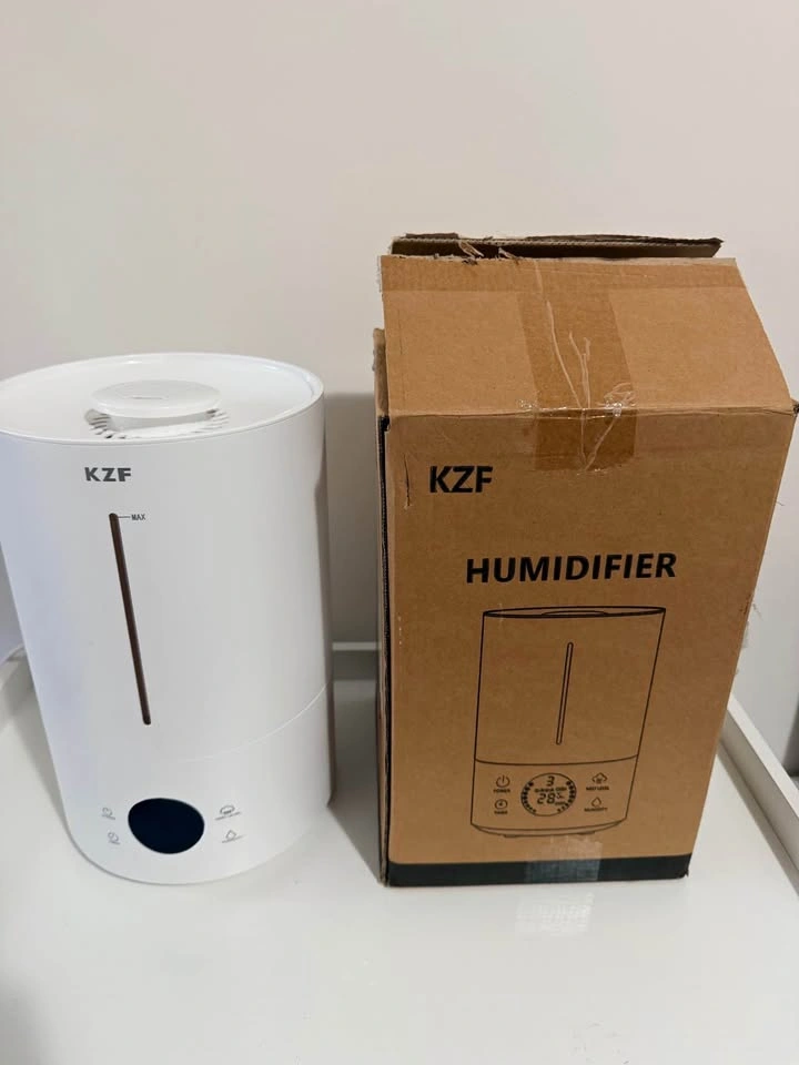 KZF Ultrasonic Cool Mist Humidifier – Excellent Condition