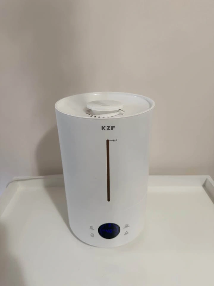 KZF Ultrasonic Cool Mist Humidifier – Excellent Condition - photo 2