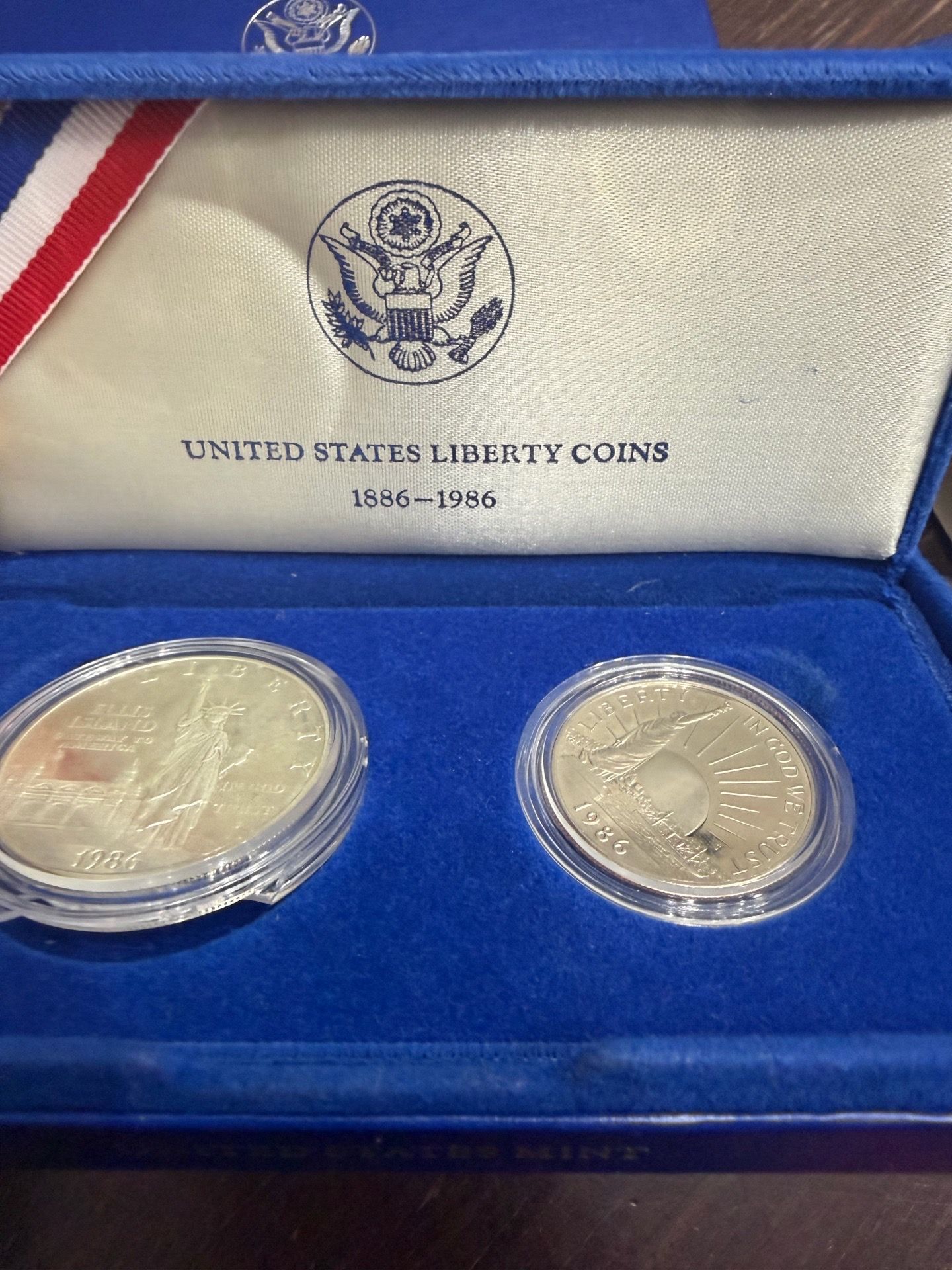 United States Liberty Coins With Case MINT Condition - photo 2