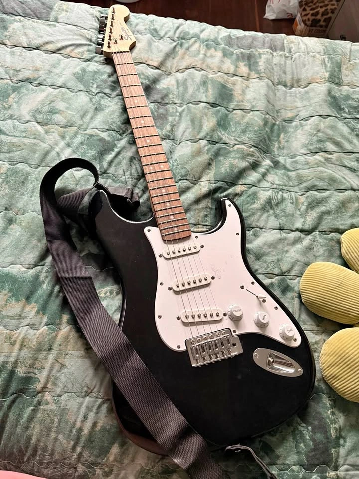 Fender Squire Stratocaster