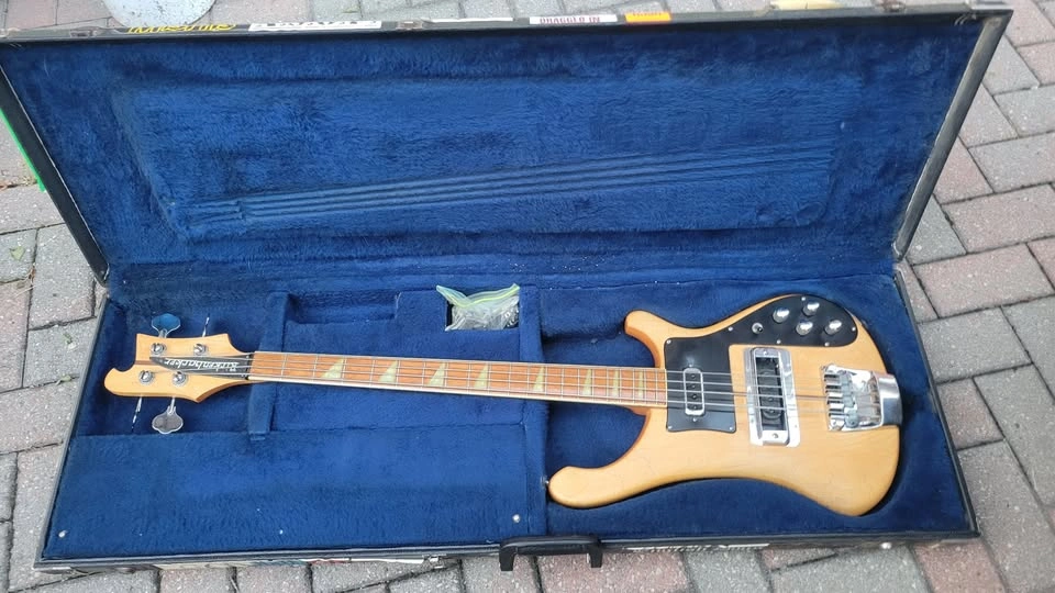 Rickenbacker 4001 Electric Bass Guitar - Natural - photo 2