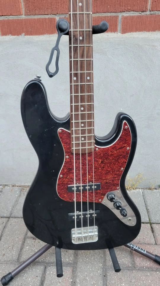 $250 Typhoon Jazz Bass Guitar - Black - photo 3