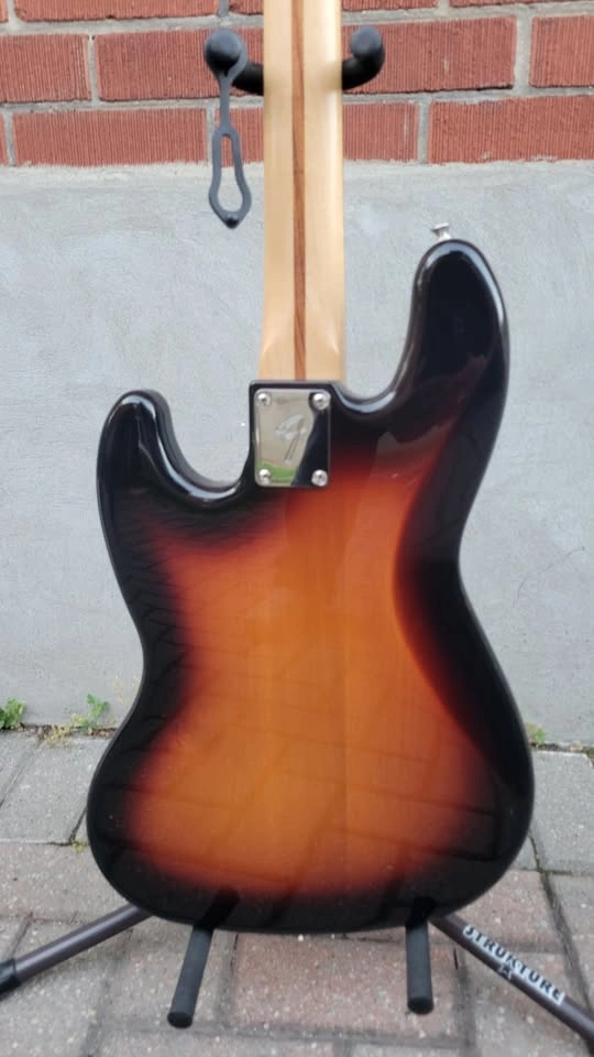 $900 Fender Player Series Jazz Bass Guitar - Sunburst - photo 4
