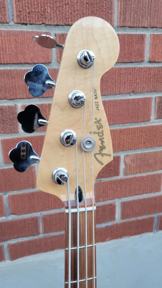 $900 Fender Player Series Jazz Bass Guitar - Sunburst - photo 5