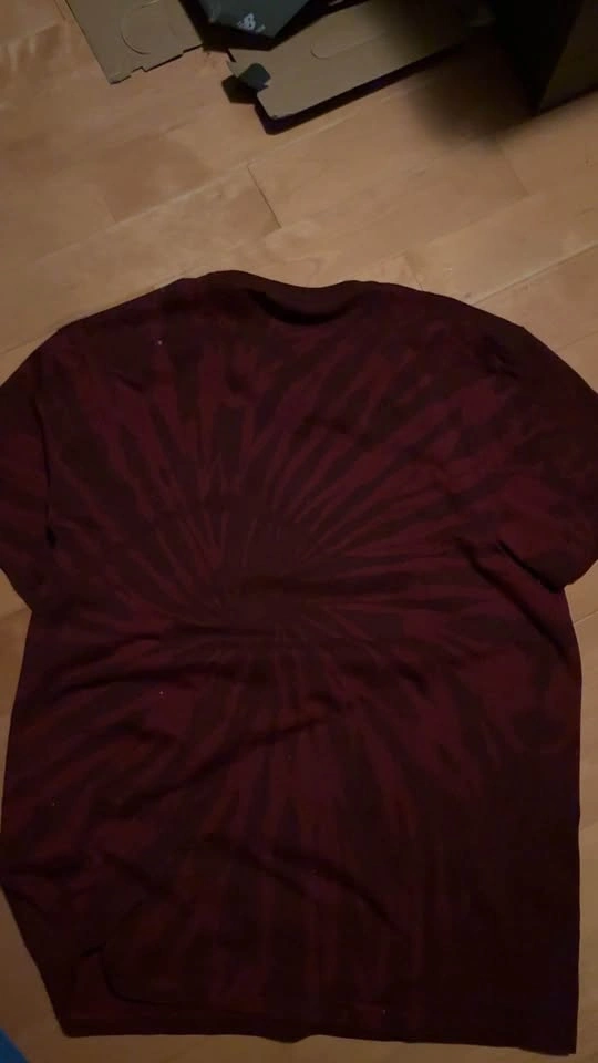 Rolling Stones NYC 1975 Tie-Dye T-Shirt - photo 4