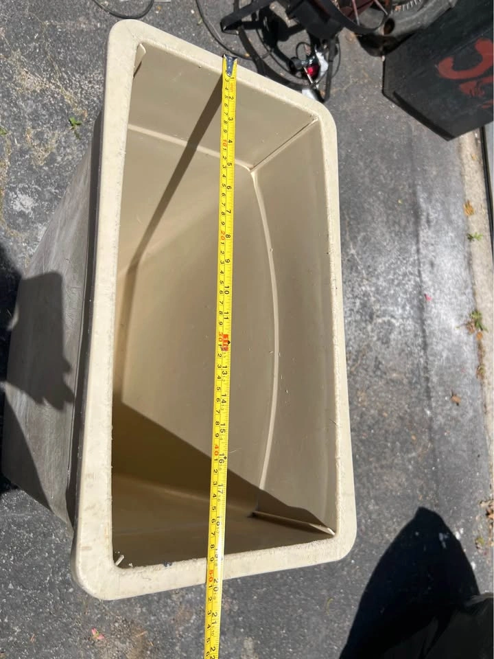 Used 23 Gallon Trash Can no lid - photo 4