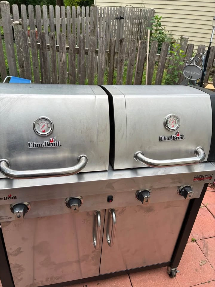 Char-Broil Stainless Steel Gas Grill - photo 3