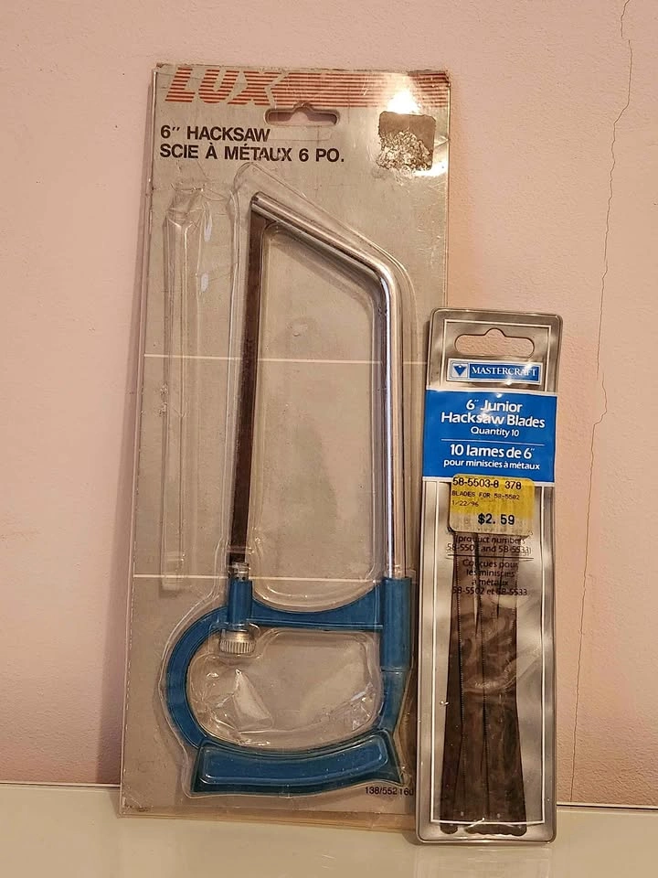 6 inch Hacksaw with Extra Blades