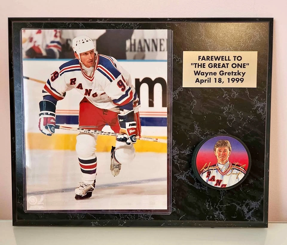 Farewell to Wayne Gretzky Plaque